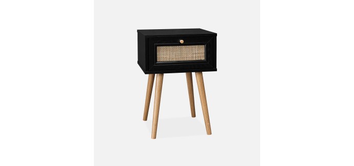 Sweeek: Table de chevet noire décor bois/cannage 1 tiroir à 30€ (au lieu de 59,99€)