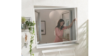 LIDL: Fenêtre Moustiquaire en aluminium adaptable Livarno Home à 9,99€ (au lieu de 19,99€)