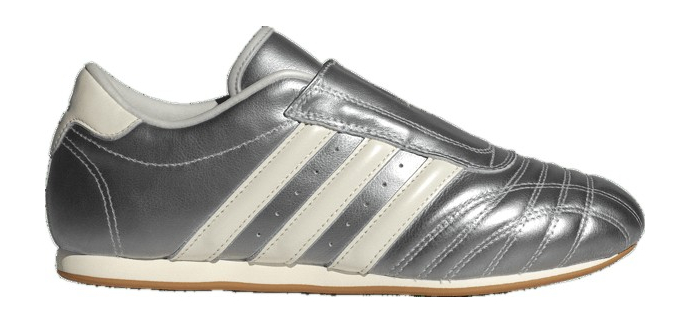 Kickz: Adidas Originals Taekwondo Femme Argent à 49,95€ (au lieu de 99,95€)