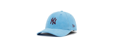 SNIPES: Casquette New York Yankees 9Forty velours bleu clair à 15€ (au lieu de 30,99€)
