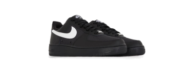 Courir: Baskets Nike Air Force 1 Low Tech - Taille 40 à 46 à 60€ (au lieu de 1130€)
