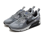JD Sports: Baskets Nike Air Max 90 Drift - Tissu indéchirable, amorti Max Air, tailles 41-45,5 à 80€
