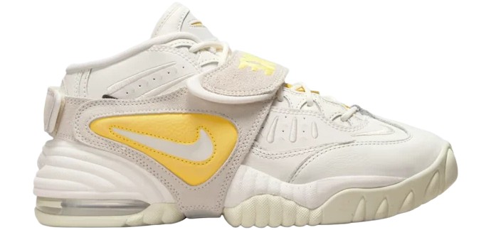 Kickz: Nike Air Adjust Force 2023 Femme Blanc à 49,95€ (au lieu de 169,95€)