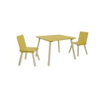 Sweeek: Table carrée enfant bois de pin 2 assises jaune à 37,49€ (au lieu de 49,99€)