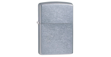 Amazon: Briquet basique Zippo - Argent à 19,99€