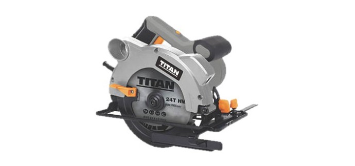 Screwfix: Scie circulaire filaire Titan TTB874CSW 1200W 165mm à 34,99€ (au lieu de 49,99€)