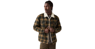 Levi's: Veste Trucker Relaxed doublée sherpa à 75€ (au lieu de 150€)