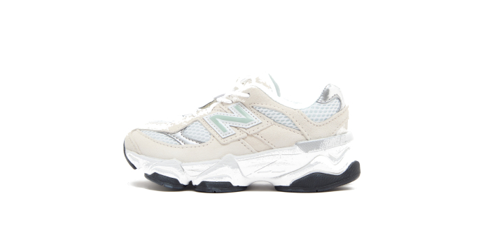 JD Sports: New Balance 9060 Bébé à 60€ (au lieu de 95€)