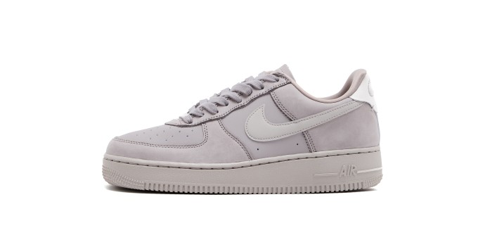 JD Sports: Nike Air Force 1 Retro Premium Femme à 80€ (au lieu de 130€)