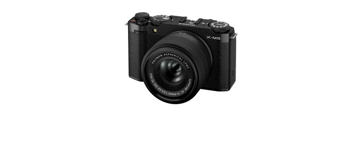 Amazon: Appareil photo Fujifilm X-M5 Noir + objectif 15-45mm à 824€ (au lieu de 923,47€)