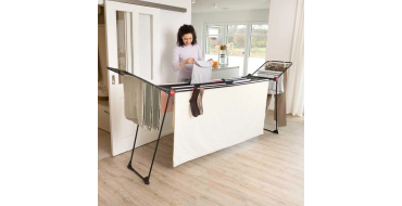 Amazon: Etendoir Vileda Infinity Flex Ultimate - Extensible 205 cm à 69,99€ (au lieu de 86,23€)