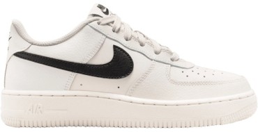 Kickz: Nike Air Force 1 Low Essential+ Enfant à 49,98€ (au lieu de 99,95€)